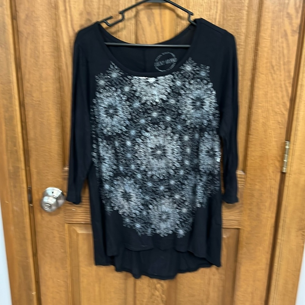 Women’s large top